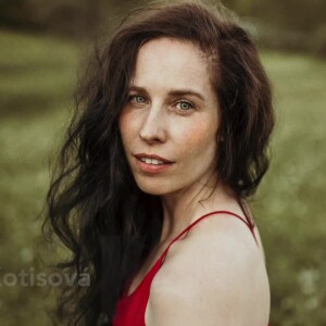 Linda Kotisová
