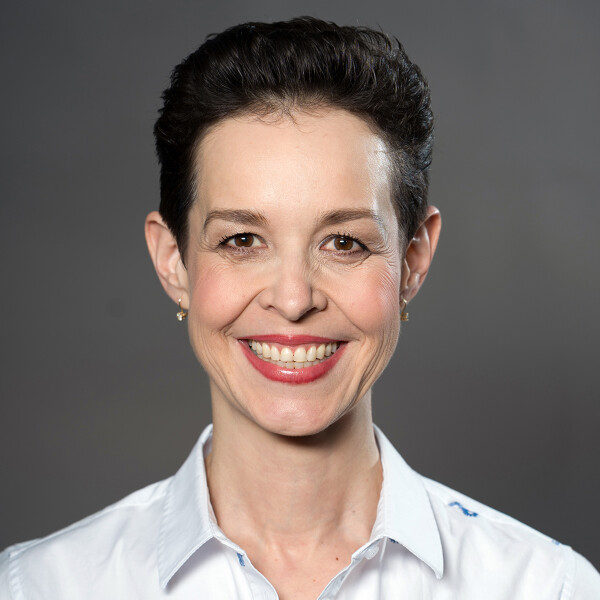 Barbora Nunes Cambraia